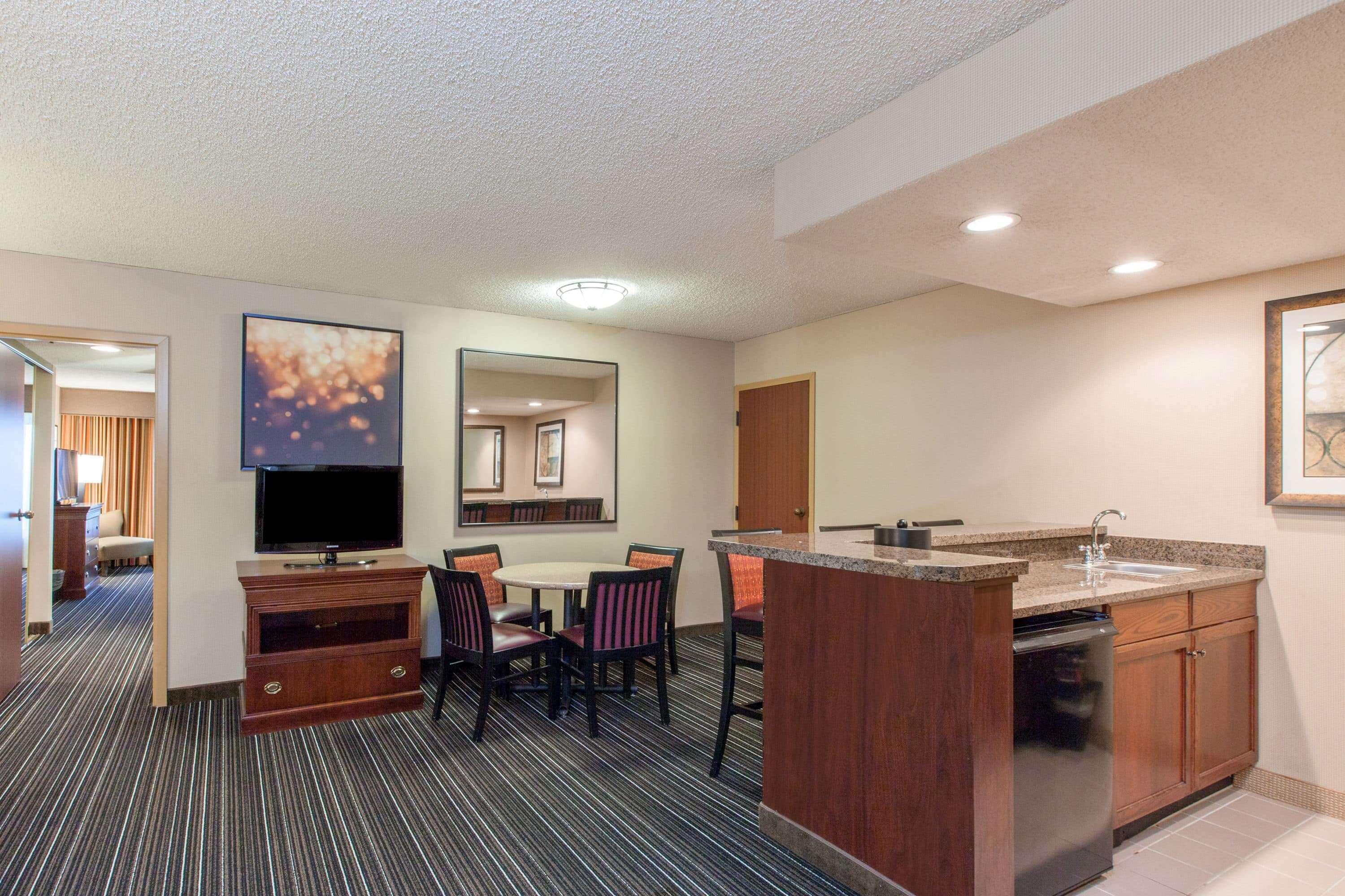 Sonesta Suites Dallas Park Central Ngoại thất bức ảnh